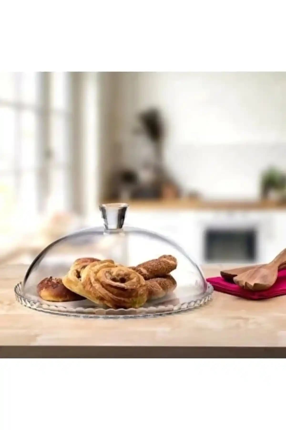 Paşabahçe Cam Fanusları: Modern Ev Dekorasyonunda Zarif ve Çok Yönlü Kullanım Seçenekleri