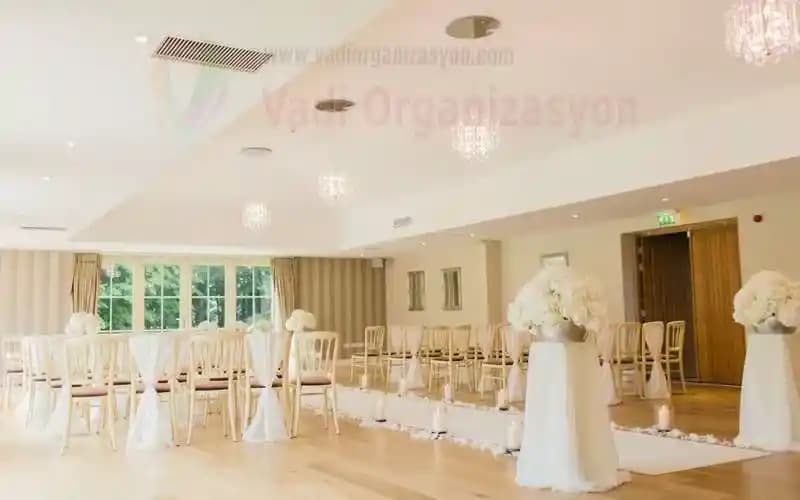 Plastik Sandalye Süsleme Yöntemleri ve Dekorasyon İpuçları