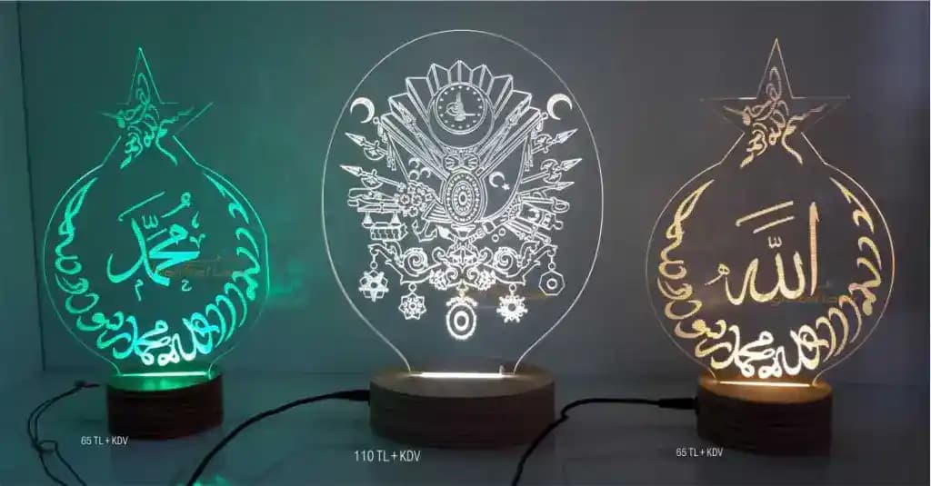 Pleksi Lambalar: Modern Dekorasyon ve Aydınlatma Çözümleri Hakkında Detaylı Bilgi