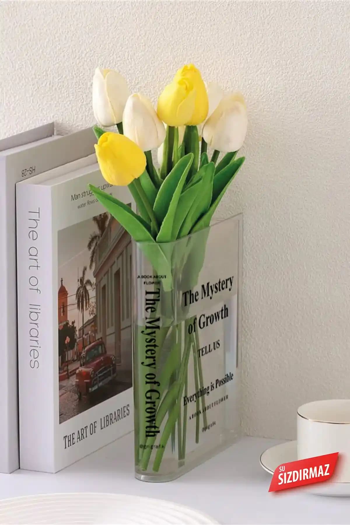 Şeffaf Kitap Vazoları ile Modern ve Zarif Dekorasyon Çözümleri
