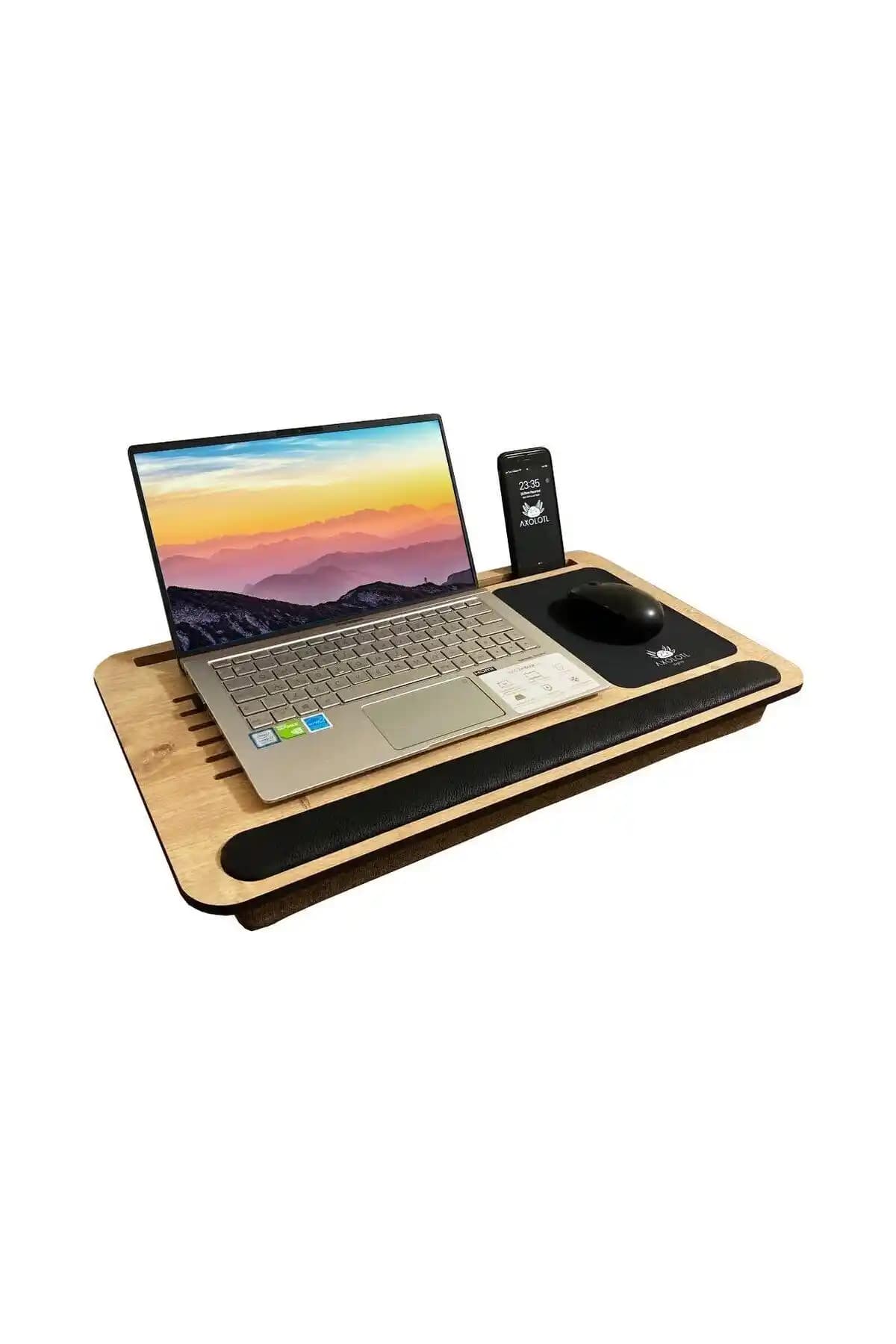 Axolotl ve Vigo Wood Laptop Sehpaları Karşılaştırması: Hangi Ürün Sizin İçin Uygun