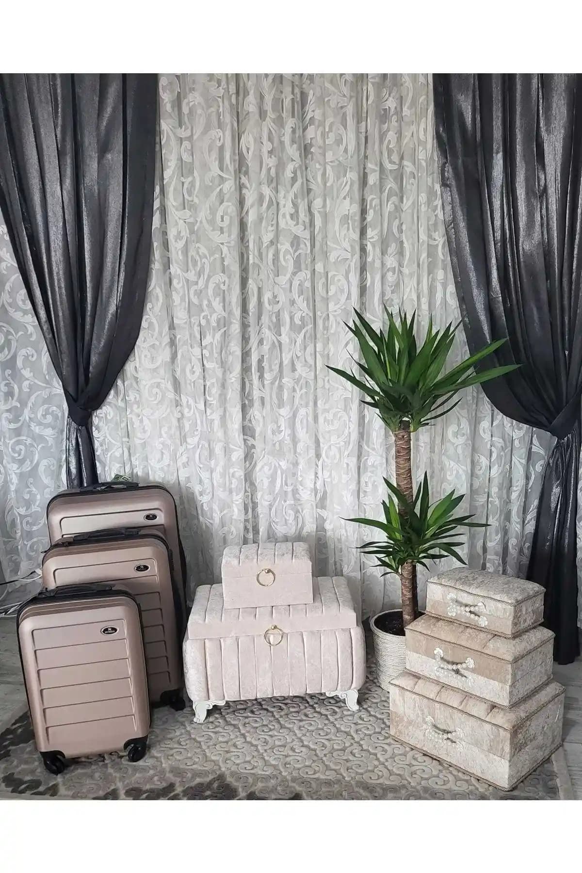 Duru ve ÖzkınaEvi Çeyiz Sandıkları Karşılaştırması: Özellikler ve Kullanıcı Yorumları