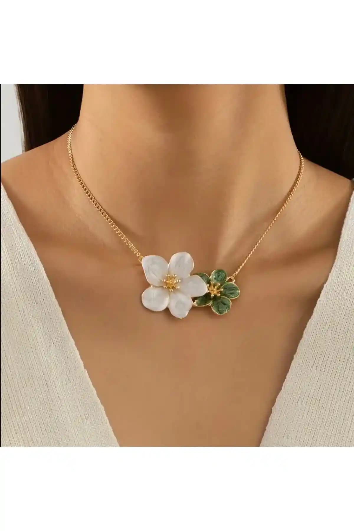 Ayçiçeği Motifleriyle Doğadan İlham Alan Dekorasyon Trendleri ve Uygulamaları