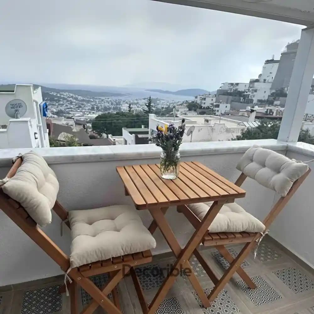 Balkon için Kompakt ve Estetik Masa Sandalye Seçenekleri İpuçları