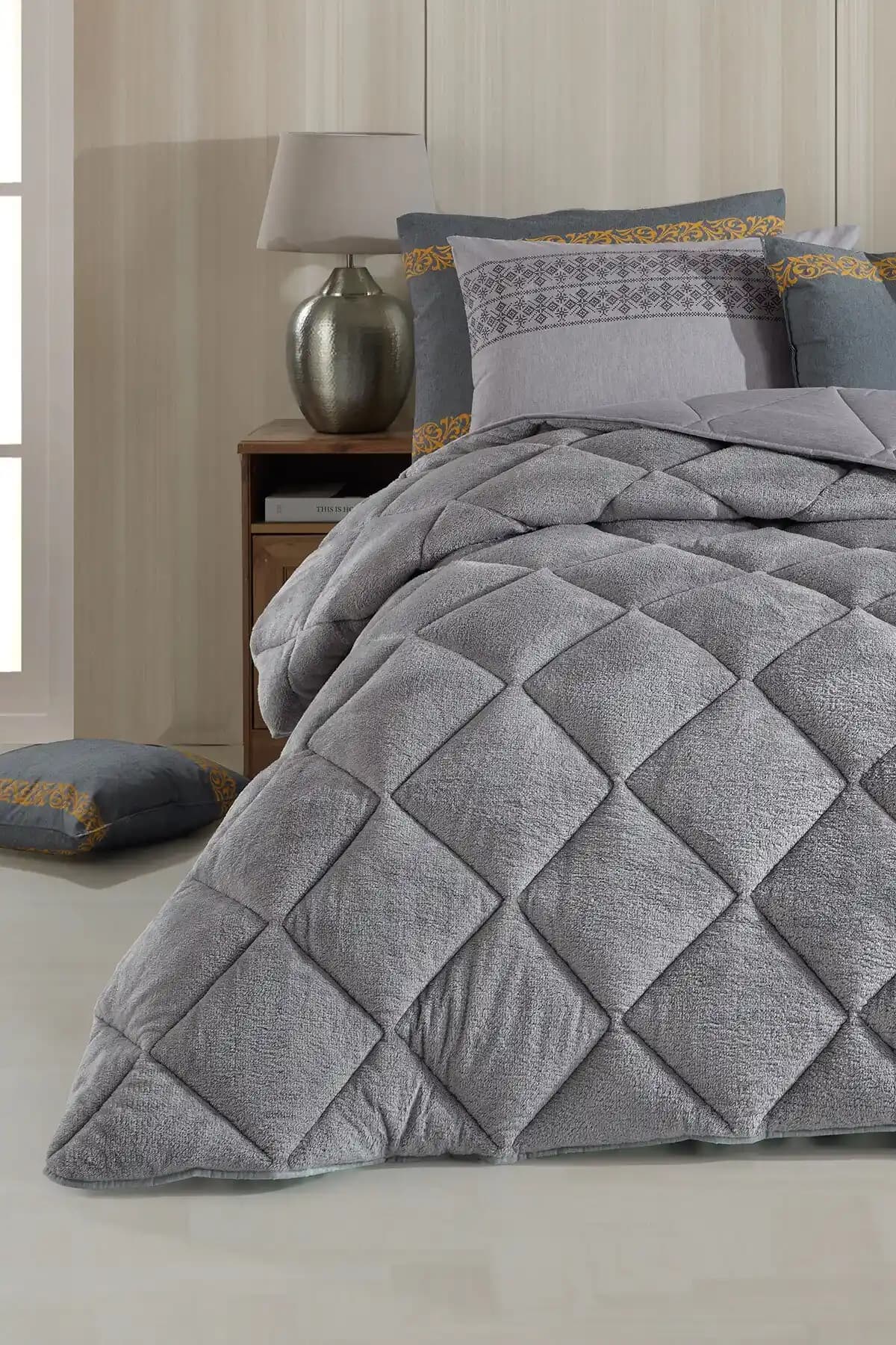 Battal Boy Yorgan Stil ve Malzeme Seçenekleri: Konfor ve Estetiğin Buluşması