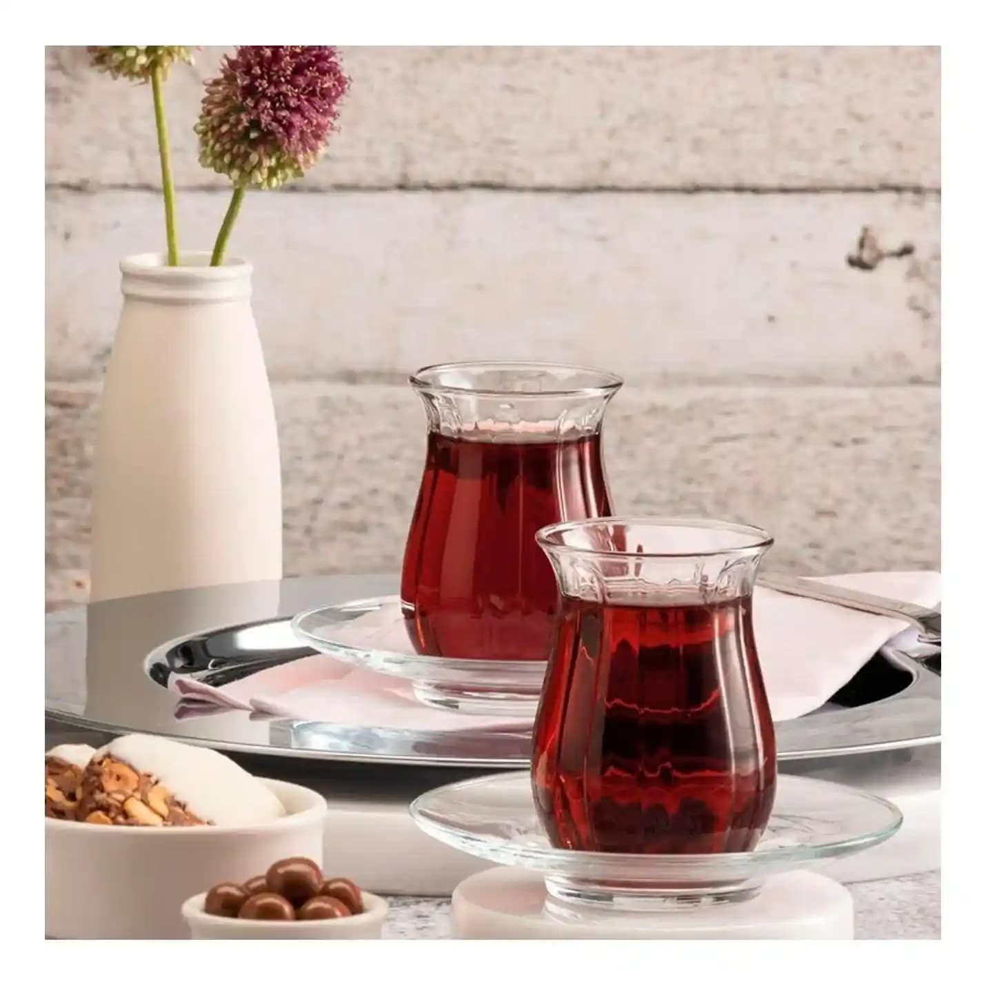 Günlük Kullanım İçin Uygun Bardak Setleri: Malzeme, Tasarım ve Bakım İpuçları