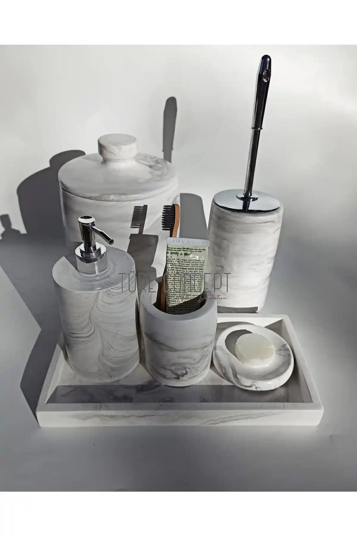 Mermer Desenli Banyo Tekstil Setleri ile Modern ve Şık Dekorasyon Seçenekleri