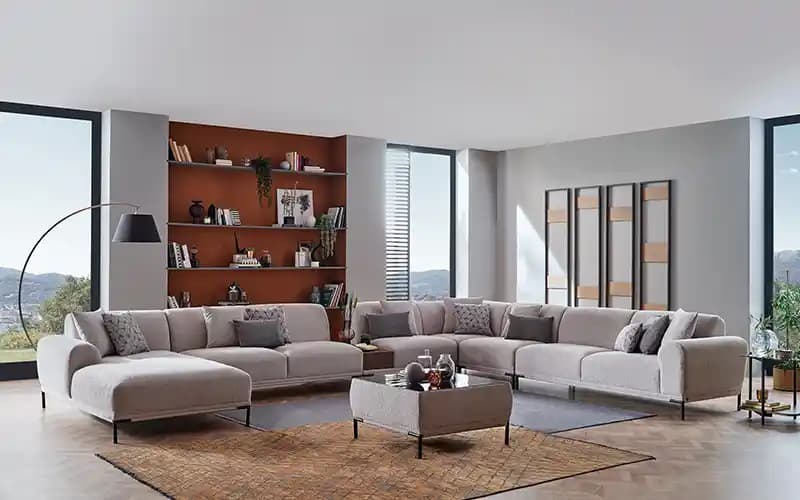 Modern Dekorasyonda Bardakların Estetik ve Fonksiyonel Kullanımı