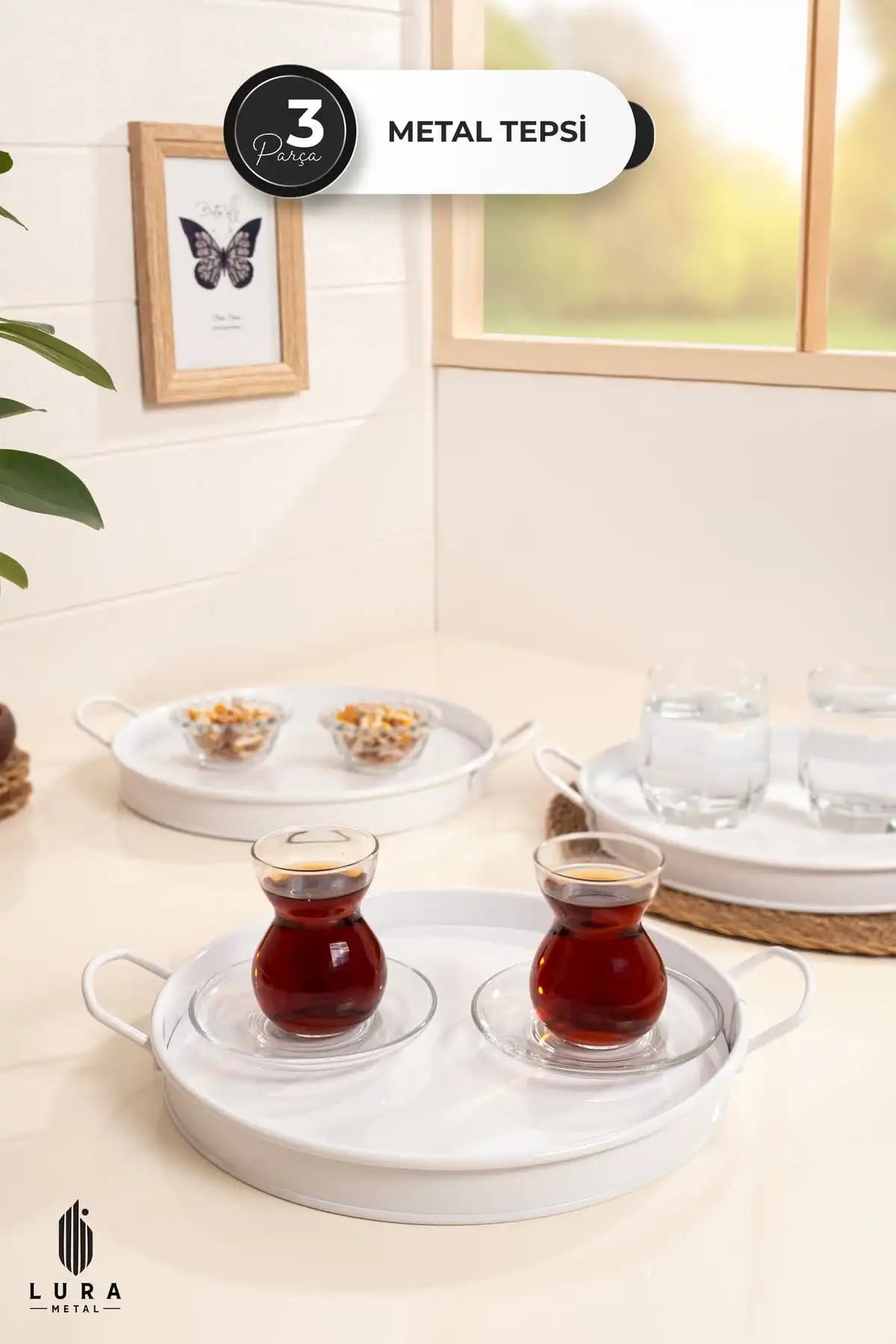 3'lü Çay Tepsisi ile Dekorasyonunuza Zarif ve Pratik Bir Dokunuş Yapın