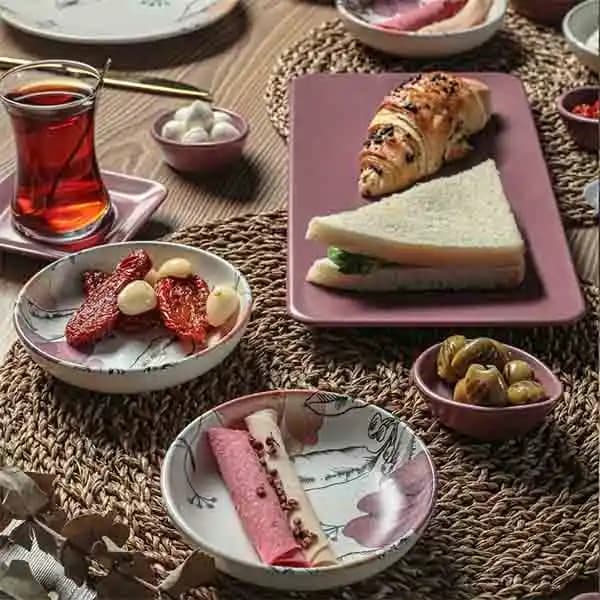 4 Kişilik Kahvaltı Takımları ile Evinize Şıklık ve İşlevsellik Katın