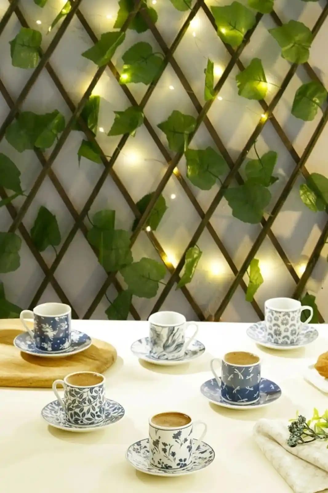 Akordeon Çit Sistemleri ile Bahçe ve Teras Dekorasyonunda Fonksiyonellik ve Estetik