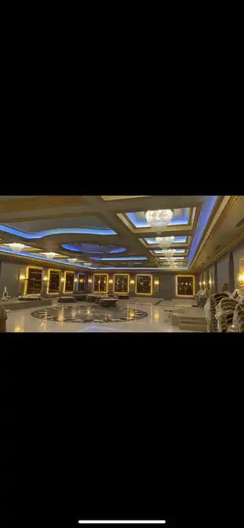 Aynalı Salon Dekorasyonu İpuçları ve Modern Tasarım Fikirleri