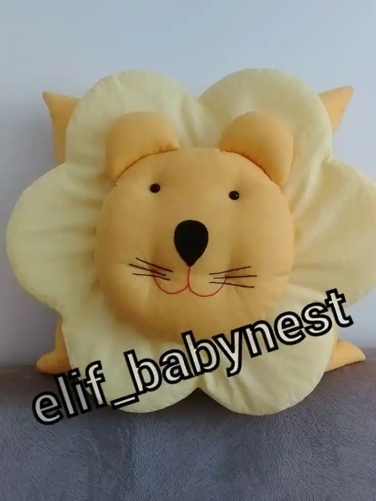 Bebek Kırlentleri ile Dekorasyonunuzu Zenginleştiren Stil ve Pratiklik Rehberi