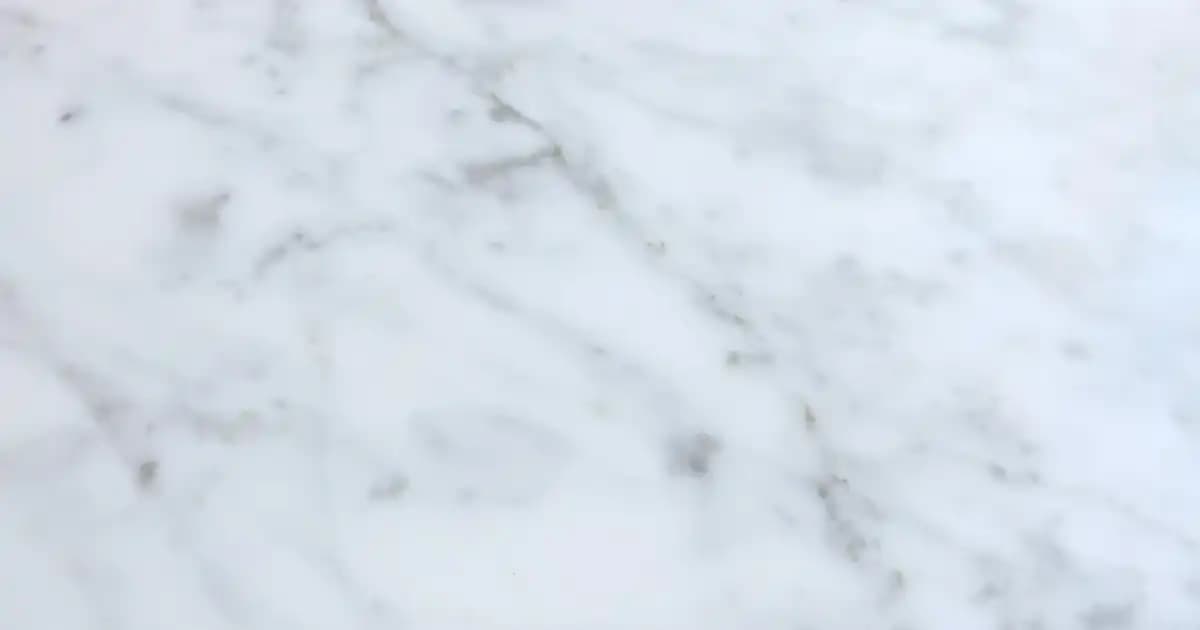 Bebek Odası Dekorasyonunda Erkek Bebek Önlüğü ile Şıklık ve İşlevsellik Yaratın