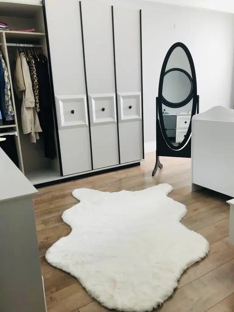 Beyaz Halı Dekorasyonda Zarafet ve Temizlik İçin En İyi Seçenekler