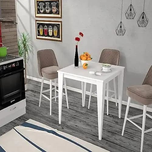 Bütçenize Uygun Şık ve Fonksiyonel Yemek Masası Seçenekleri ve Dekorasyon İpuçları