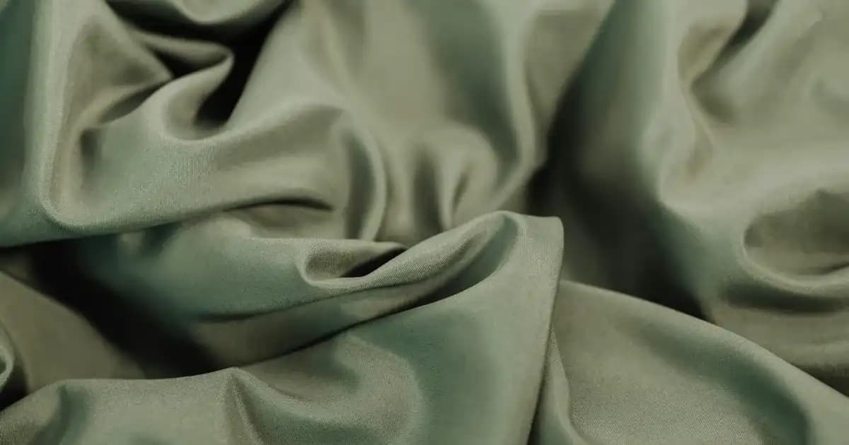 Büyük Beden Dekorasyon Trendleri ve 6XL Geceliklerle Konforlu Yaşam Alanları