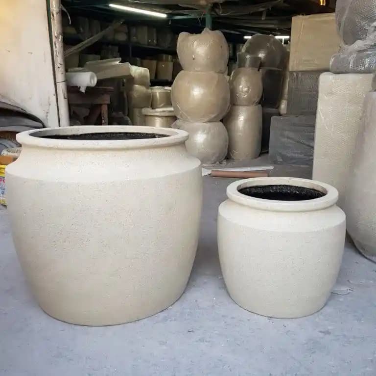 Büyük Saksı Modelleri ile Mekân Dekorasyonunuza Modern ve Şık Dokunuşlar