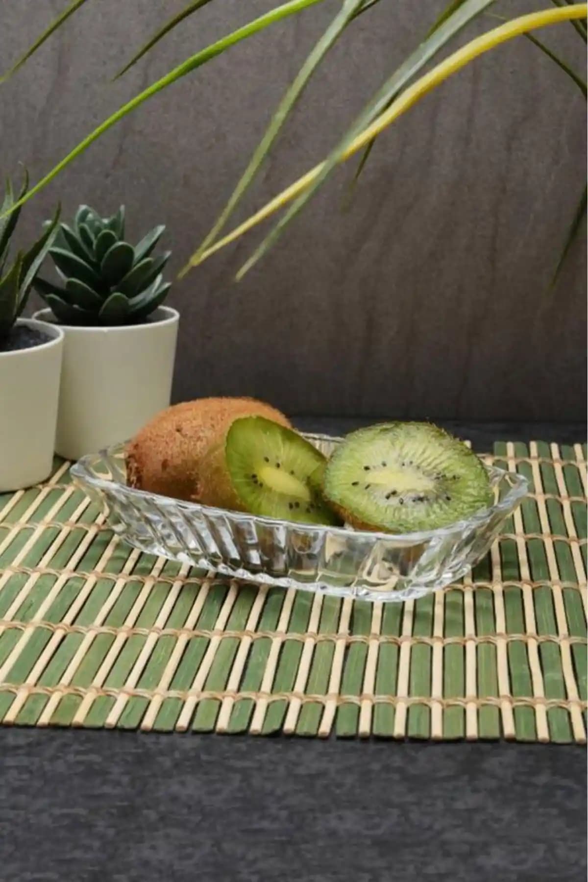 Cam Meze Tabağı Seçenekleriyle Sofralarınıza Zarafet Katın