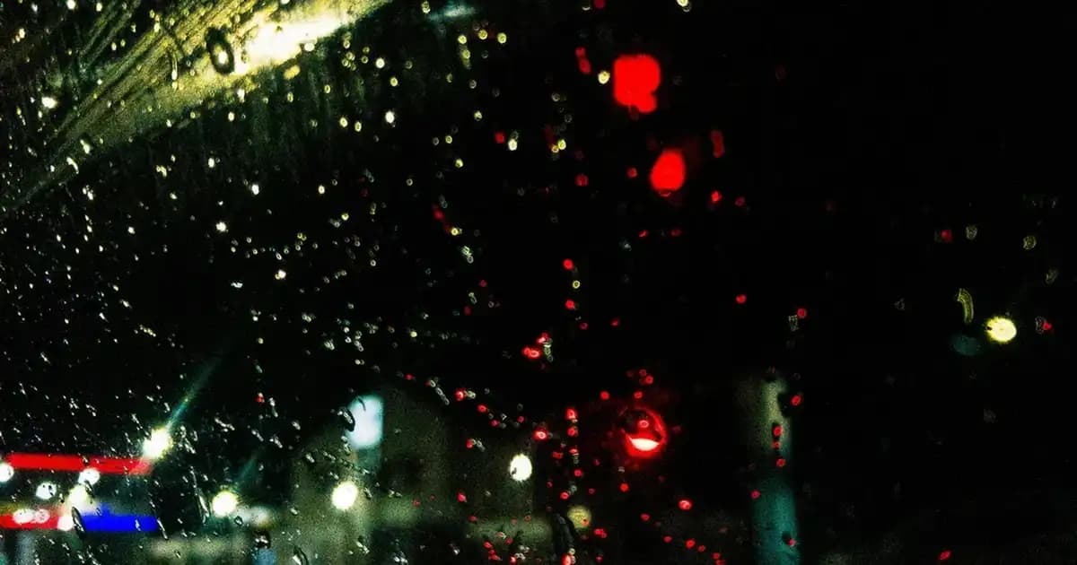 Cam Takı Dekorasyonunda Şıklık ve Fonksiyonelliğin Buluşması