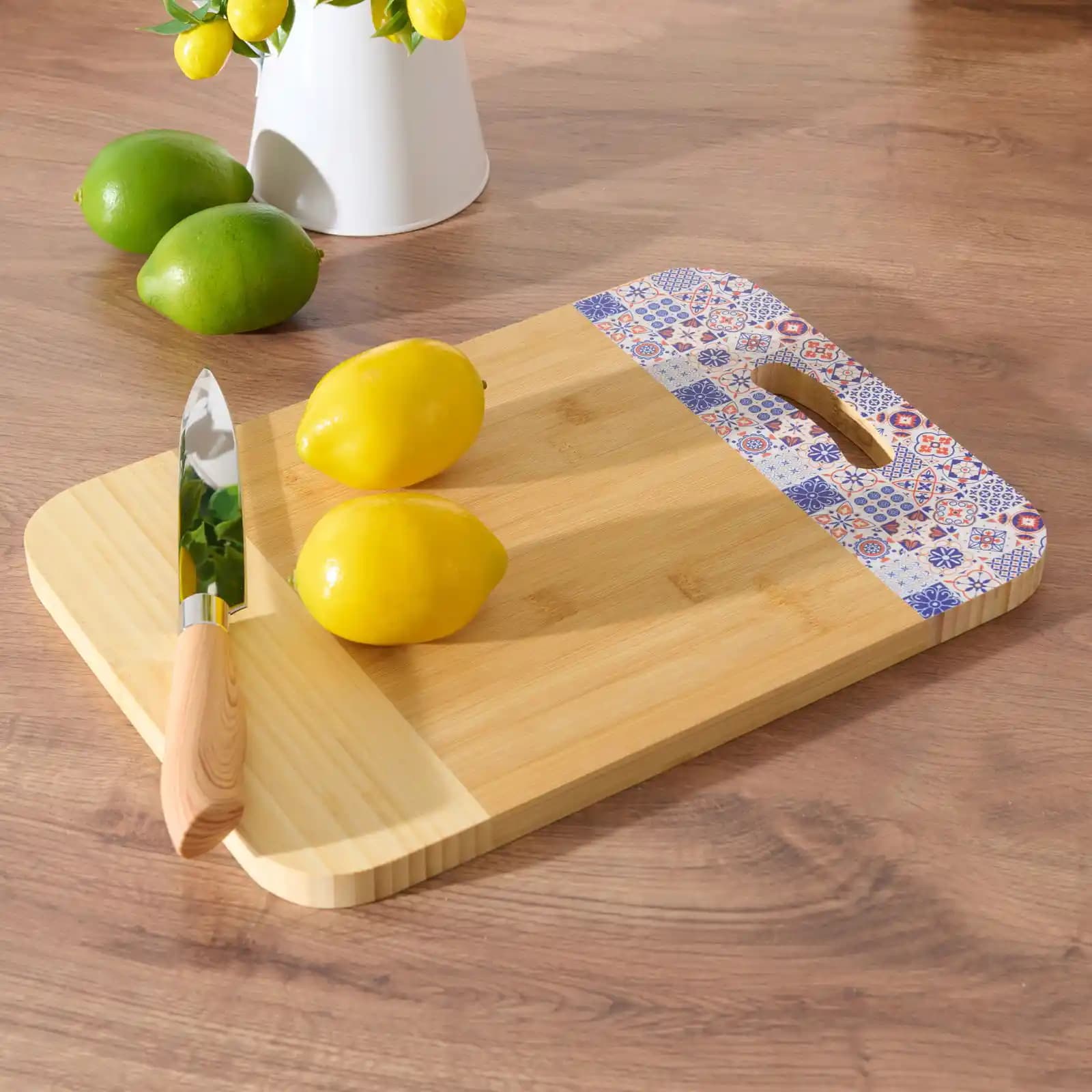 Desenli Kesme Tahtaları ile Mutfak Dekorasyonunda Şıklık ve İşlevsellik