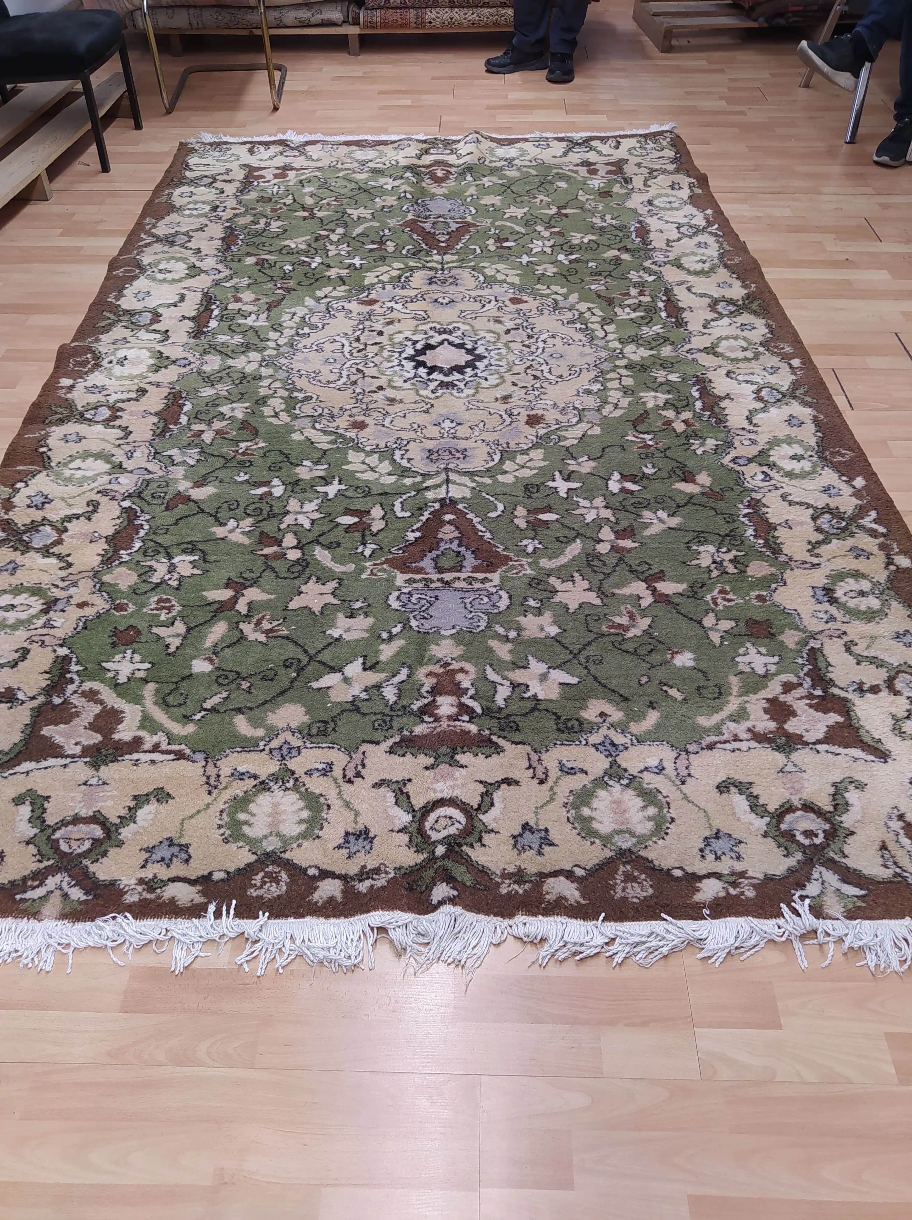 El Halısı Fiyatları ve Dekorasyonda Kullanımının Önemi Bilgileri