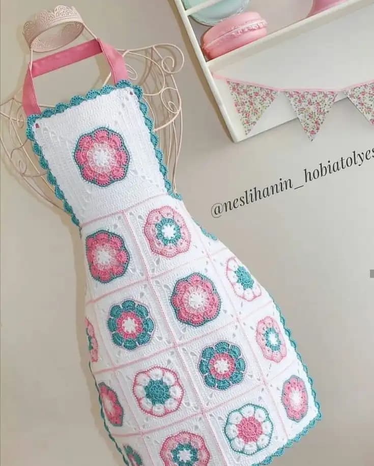 El Örgüsü Mutfak Önlüğü Modelleriyle Dekorasyonda Zarafeti Yakalayın