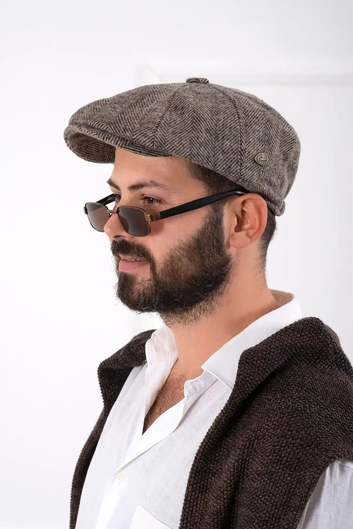 Erkek Aksesuarlarının Dekorasyonda Kullanımı ve Farklı Alanlardaki Yaratıcı Çözümler