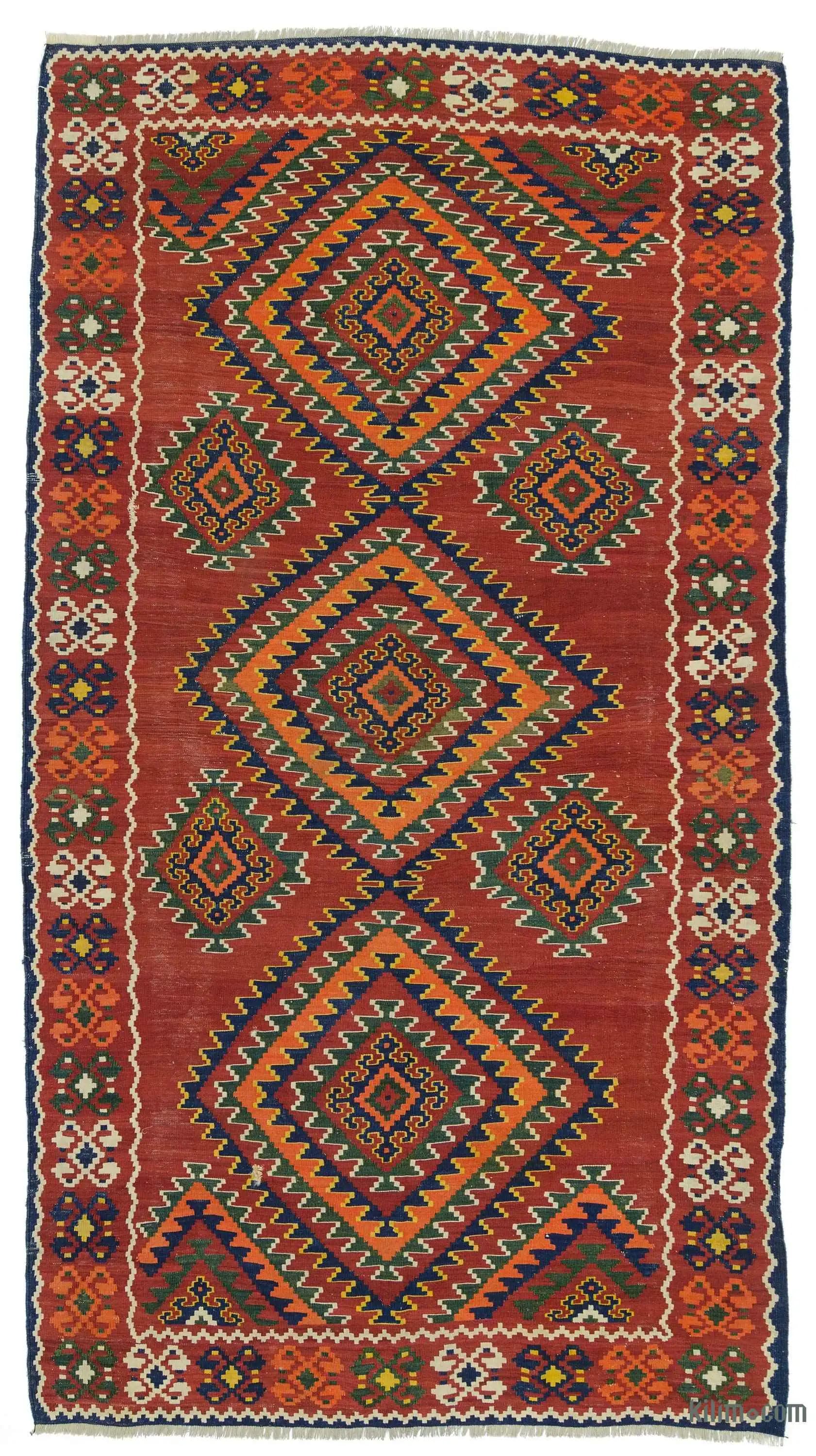 Eski Kilim Modelleriyle Dekorasyonunuzu Yenileyin Geleneksel ve Modern Tarzları Bir Arada Yansıtın