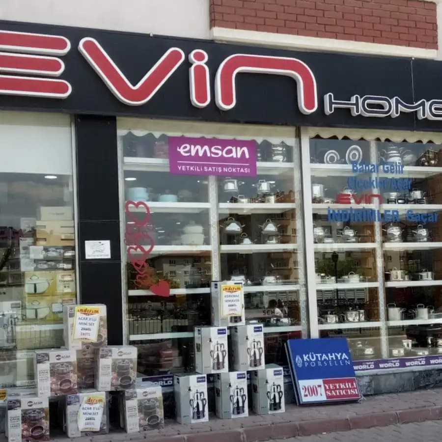 Evinizi Güzelleştiren Züccaciye ve Dekorasyon İpuçlarıyla Şıklık ve Fonksiyonellik