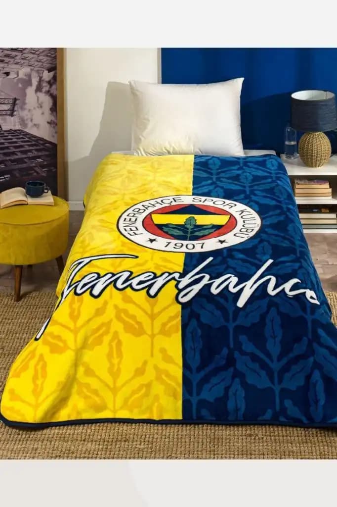 Fenerbahçe Temalı Battaniyelerle Spor Tutkunuz ve Dekorasyonunuzu Birleştirin