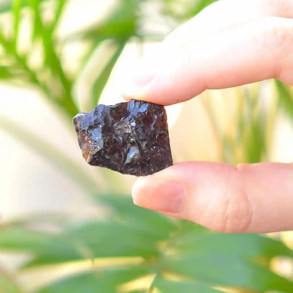 Ham Taşı Nedir? Dekorasyonda Kullanımı ve Sıcak Atmosfer Yaratma İpuçları