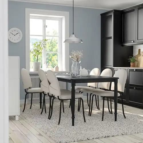 Ikea Siyah Yemek Takımı ile Modern ve Şık Dekorasyon Çözümleri