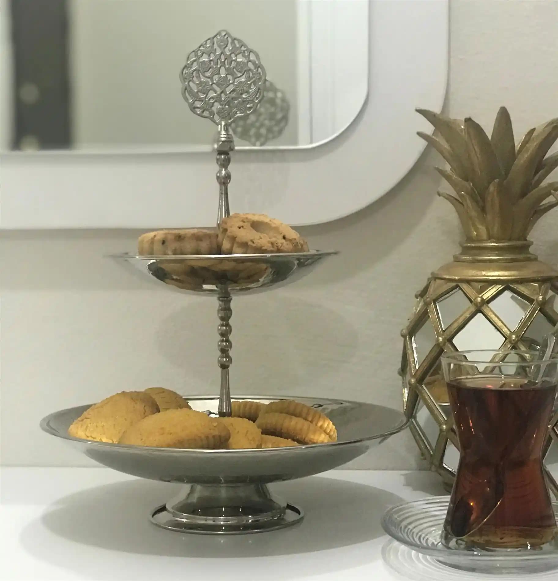 İki Katlı Kurabiyelik Montajı ve Dekorasyonda Kullanım İpuçları