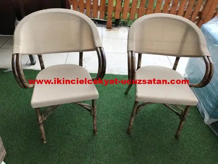 İkinci El Bahçe Sandalyesi Seçenekleri: Uygun Fiyatlı ve Şık Bahçe Dekorasyonu