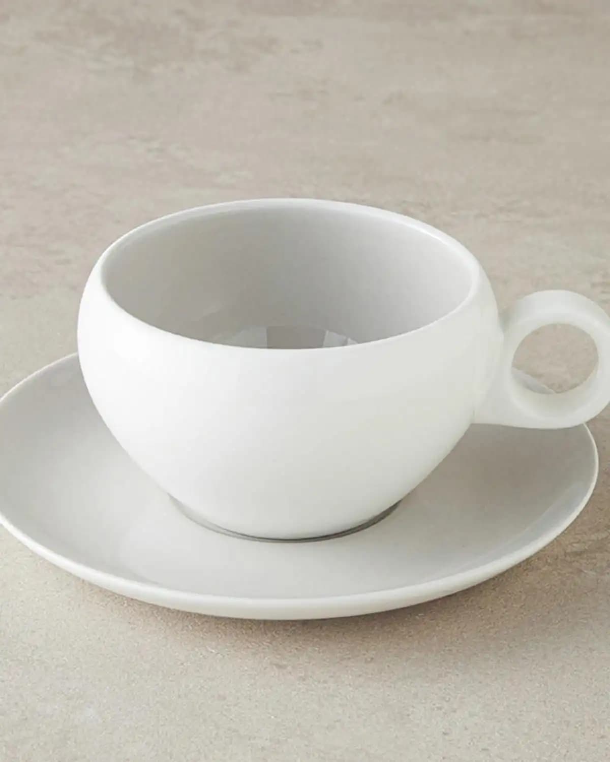 İngiliz Tarzı Evlerde Yeni Nesil Bone China ile Zarif Dekorasyon Önerileri