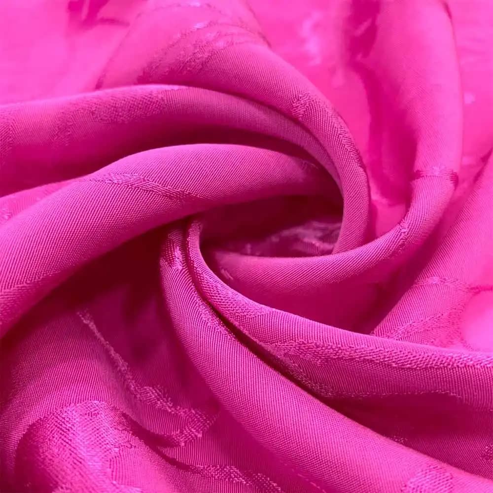 Koyu Pembe Dekorasyon İpuçları ve Fikirleriyle Şık ve Sıcak Mekanlar