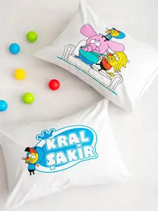 Kral Şakir Yastık Kılıfı ile Çocuk Odalarını Eğlenceli ve Şık Hale Getirin