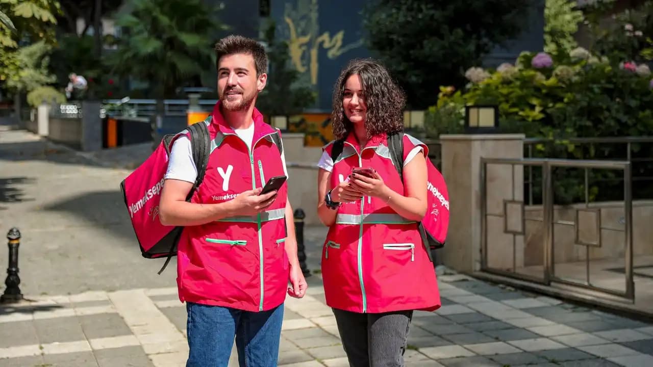 Kurye Sepetleri ile Dekorasyonda Yenilikçi ve Pratik Çözümler Rehberi