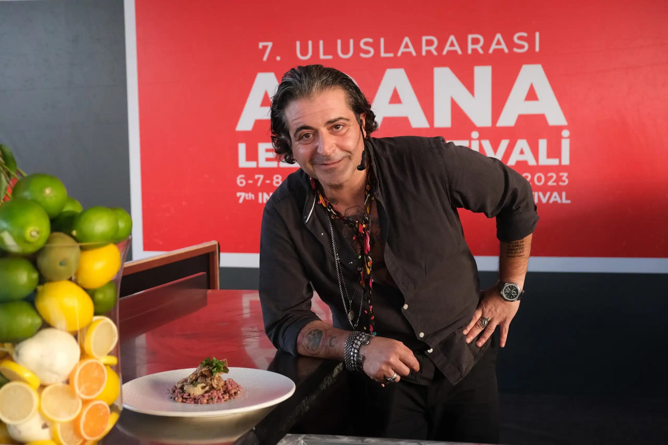Kütahya Porselen ve Adana Seramikleriyle Dekorasyonda Zarafet ve Kültürel Zenginlik