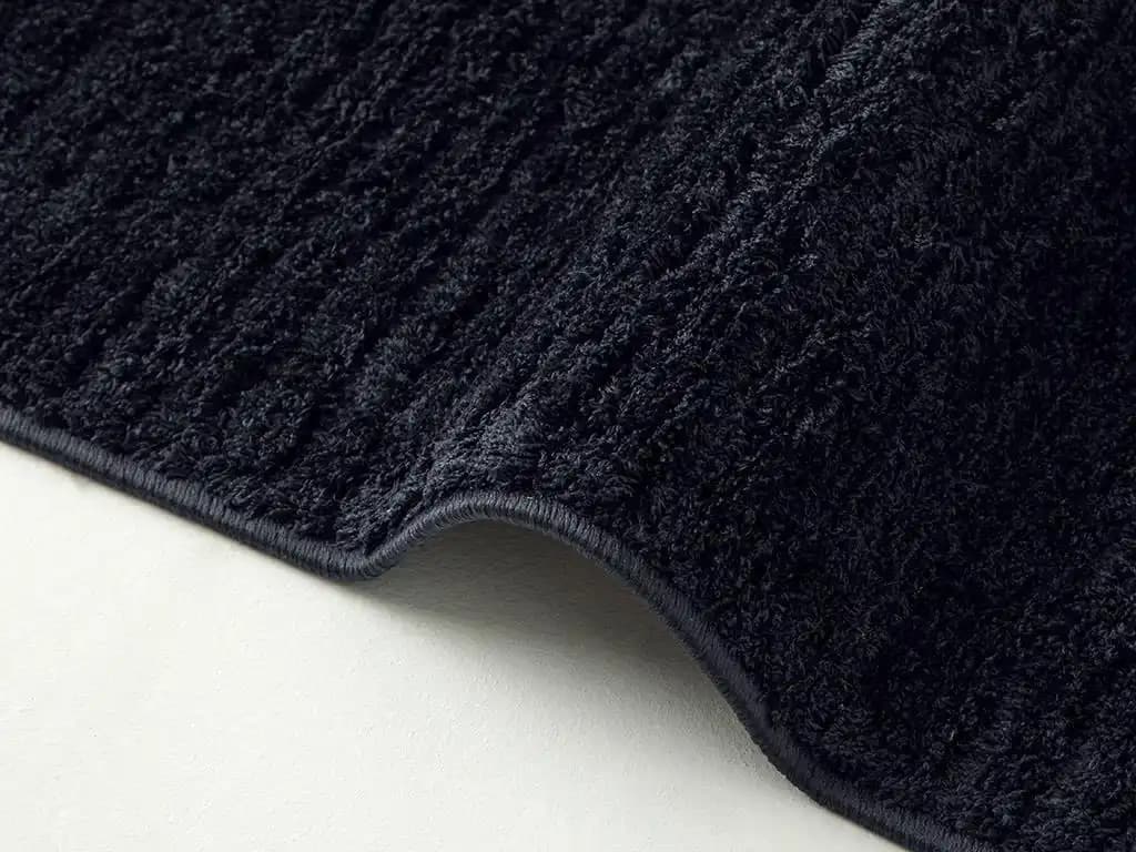 Lacivert Peluş Halı ile Modern ve Şık Dekorasyon İpuçları ve Trendleri