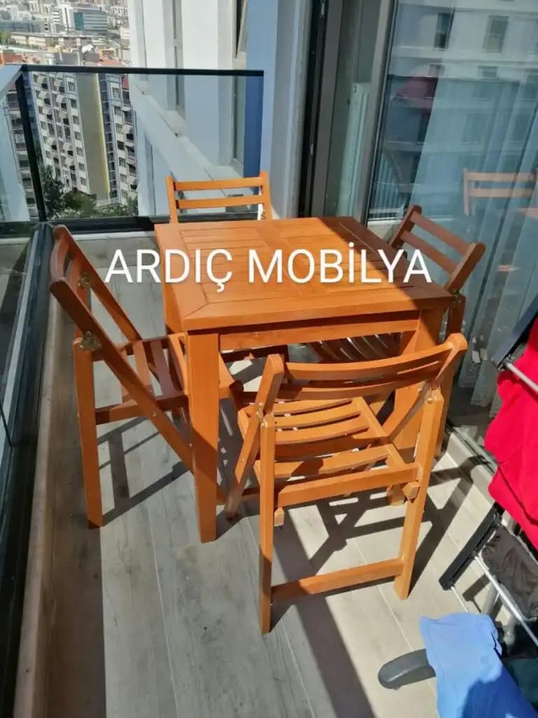 Masa İçine Giren Sandalyelerle Modern ve Fonksiyonel Dekorasyon Önerileri