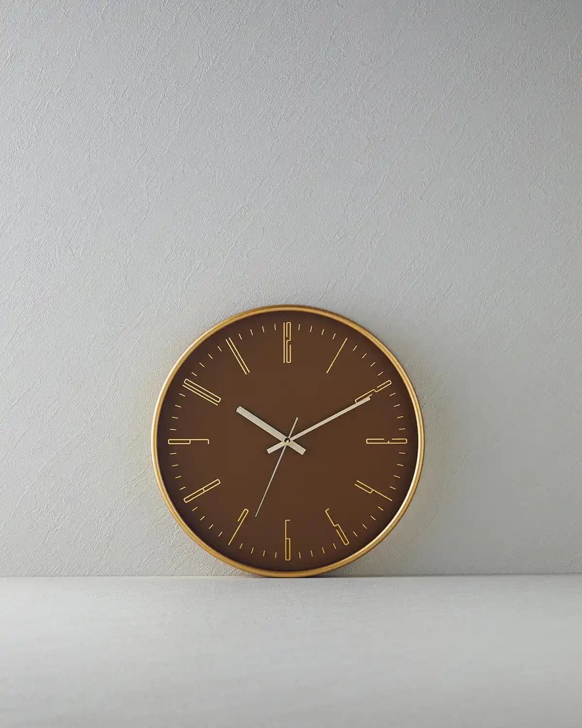 Türk Tarzı Ev Dekorasyonunda Duvar Saatleri: Estetik ve İşlevselliğin Uyumuyla Şıklık Yaratın