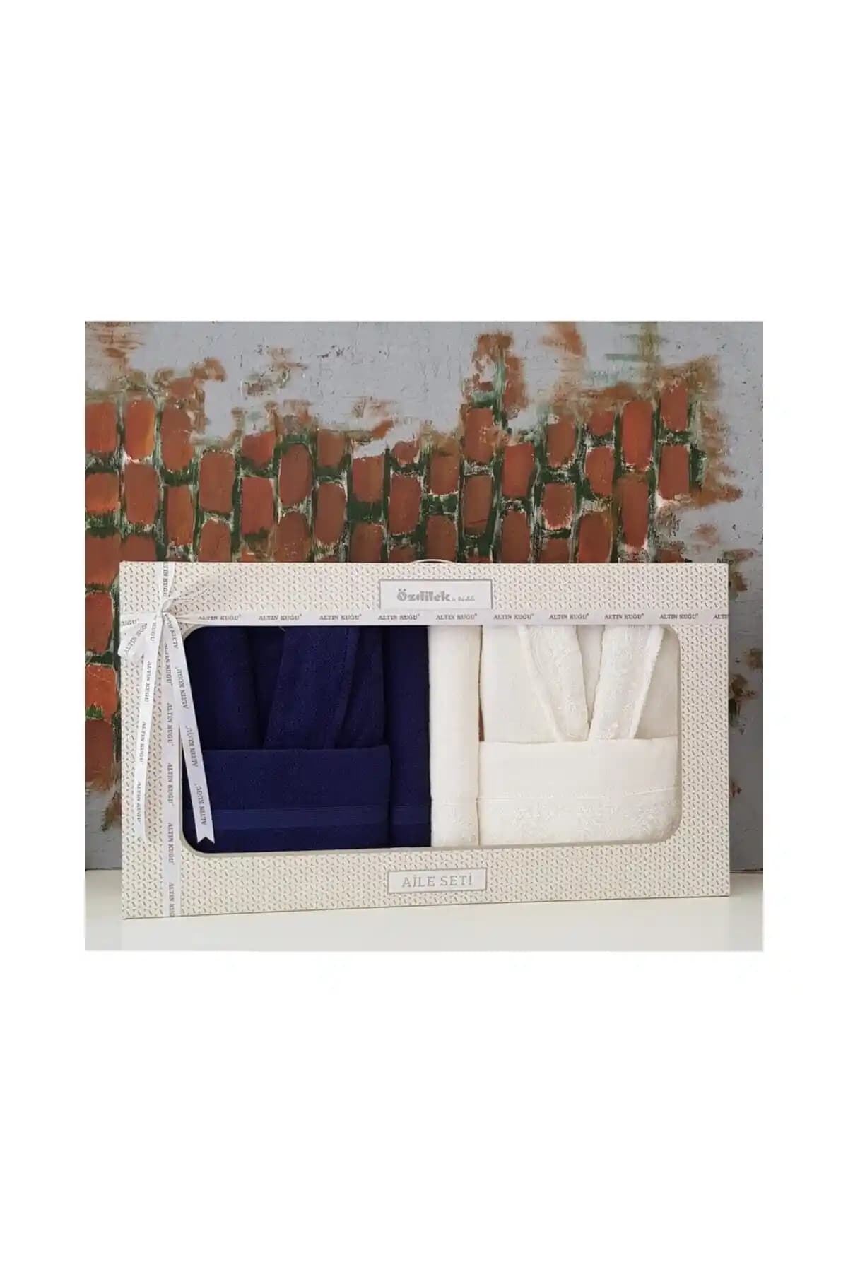 Özdilek Lacivert Krem Branch Aile Bornoz Seti: Konforlu ve Şık Pamuklu Tasarım