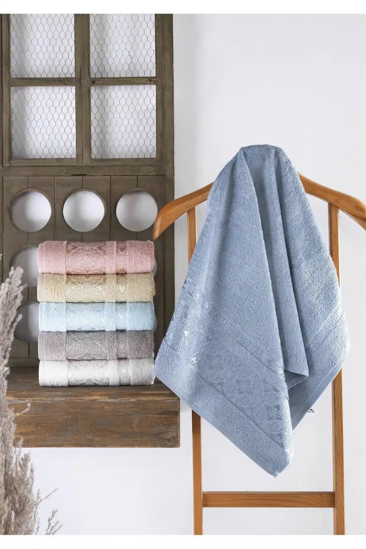 Bambu Havlu ve Modern Doğal Görünüm: Ev Dekorasyonunda Sürdürülebilir Trendler ve Avantajlar