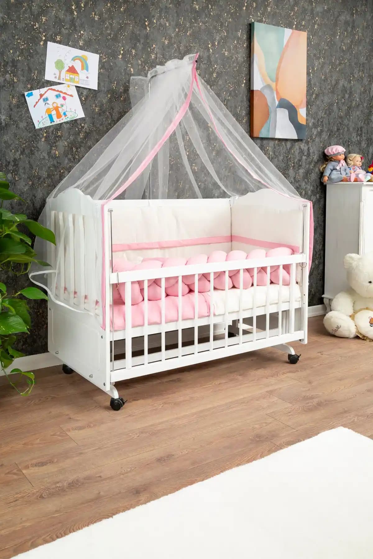 Bebek Beşiği Seçerken Dikkat Edilmesi Gereken Temel Kriterler ve Farklı Modeller