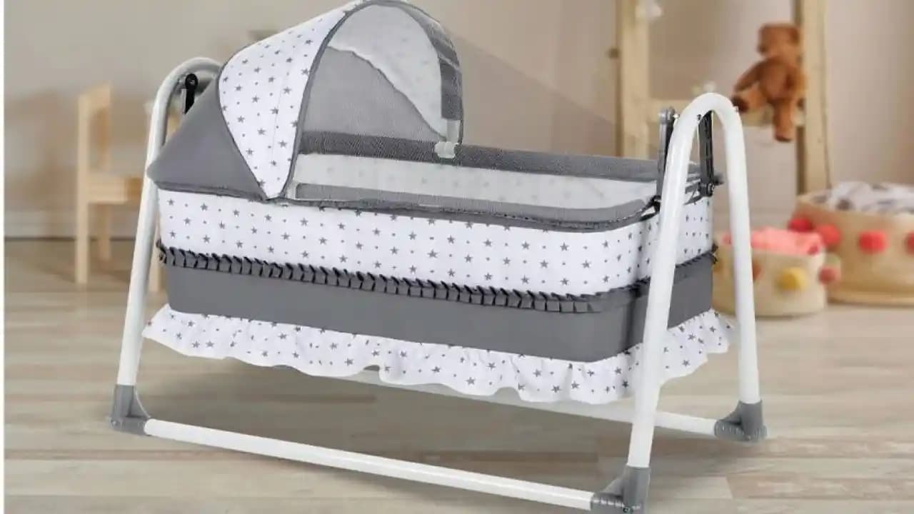 Bebek Beşiklerinde Güçlü Ayaklar ve Fonksiyonellik: Güvenlik ve Konfor İçin Önemli Detaylar