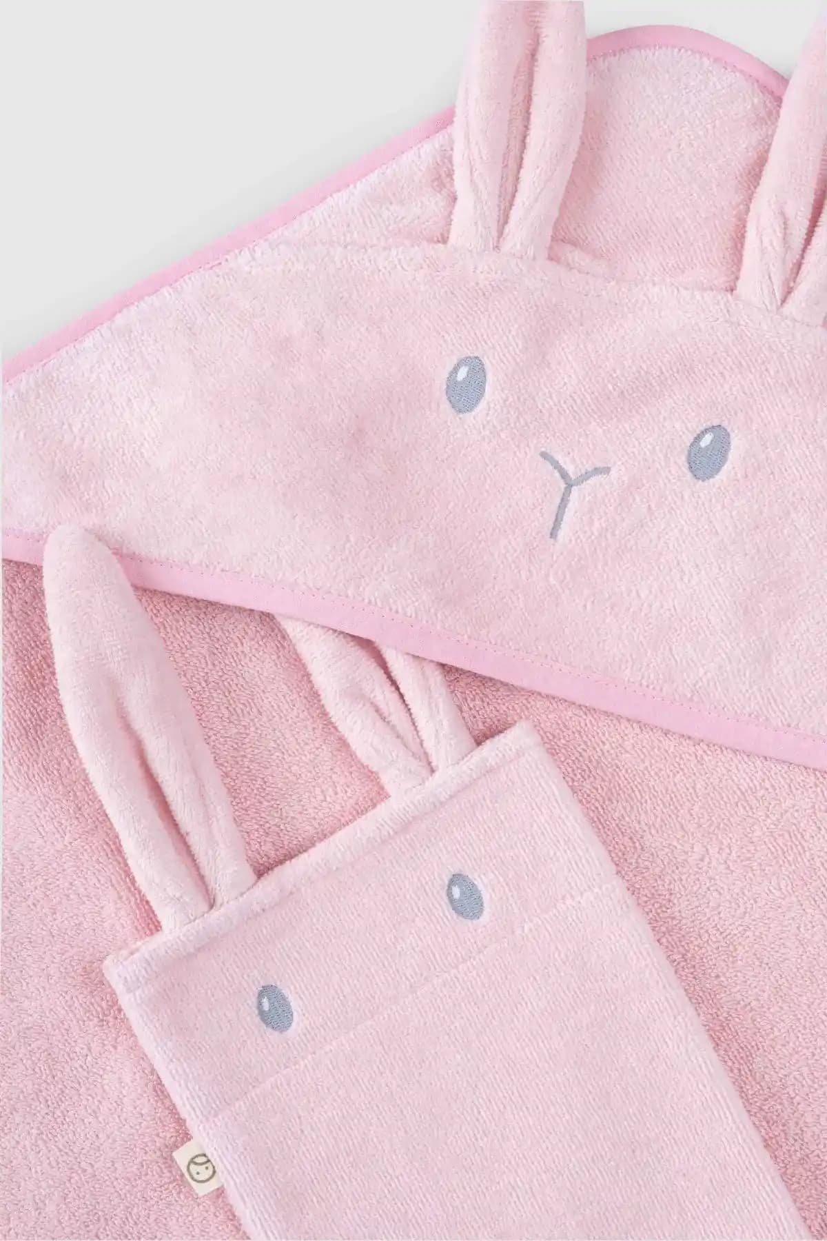 Bebekler İçin Hijyen ve Cilt Sağlığını Koruyan Bebek Havlu Kese Bakım Setleri