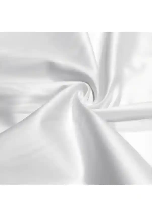 Beyaz Saten Kumaş Perde: Estetik ve Fonksiyonellik Sunan Modern Dekorasyon Seçeneği