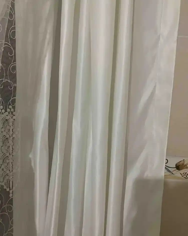 Beyaz Saten Perde Modelleri ile Ev Dekorasyonunda Zarafet ve Şıklık Yaratın